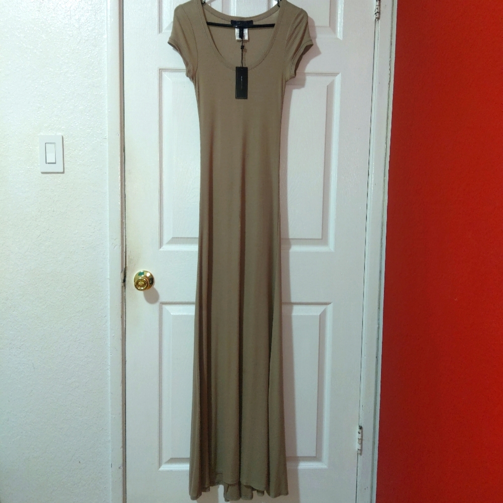 BCBGMAXAZRIA